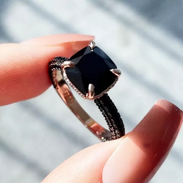 black sapphire rings