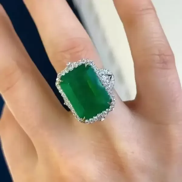 14ct Vintage Halo Emerald Cut Cocktail Ring
